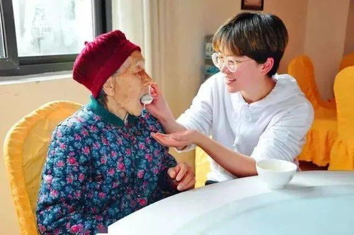 民政专项服务 保障长寿困难群众基本生活，详解临时救助申请与养老服务