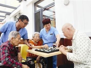 眉山首批公建民营养老院开业 探索养老服务新模式，点亮银龄幸福生活